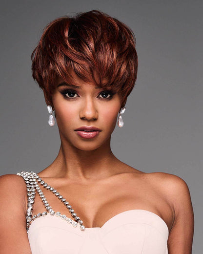 Jada Wig by Kim Kimble | Short & Sassy - By Laura Mayers