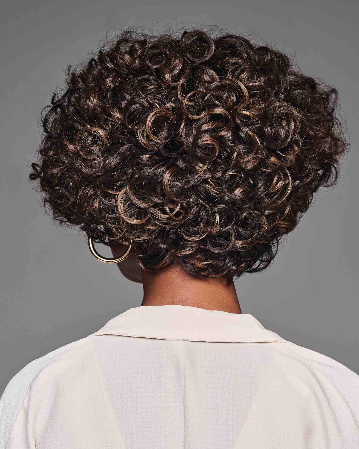 Tierra Wig by Kim Kimble | Effortless Glam - By Laura Mayers